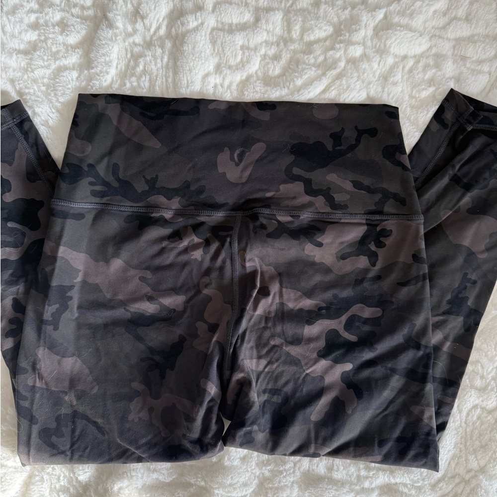 Zyia Camouflage capri Leggings
